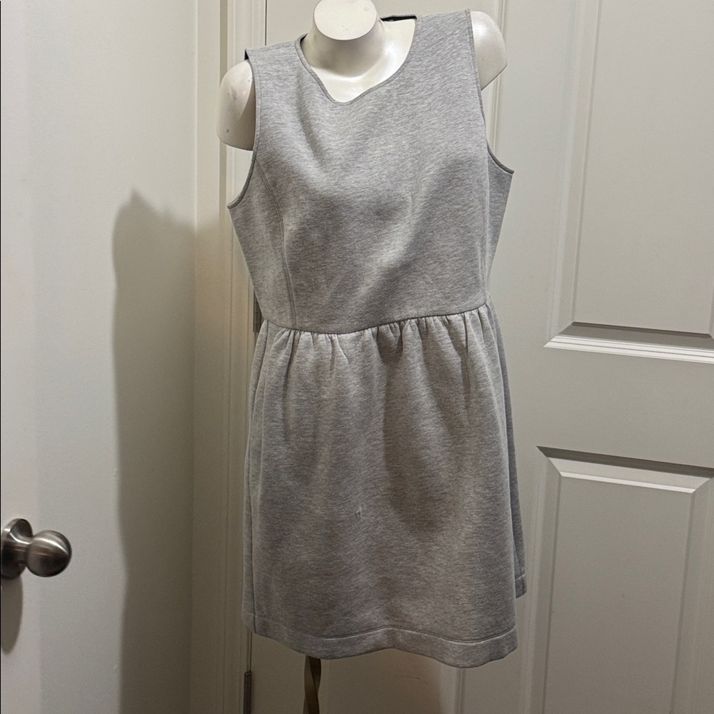Women's Sleeveless Midi Dress in Light Gray